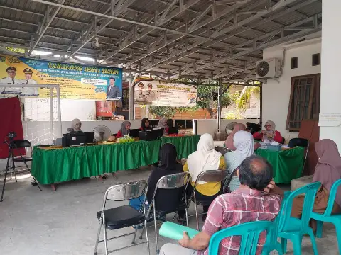 Jemput bola di Desa Suput, Kecamatan haruai