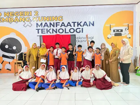 Jemput bola pelayanan KIA di SDN Kembang kuning