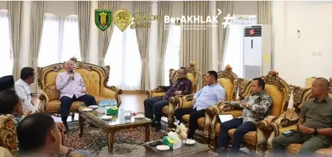 Rapat Bersama di Tabalong, Gubernur Kalsel Bahas Karhutla, Banjir, dan Akselerasi Pembangunan