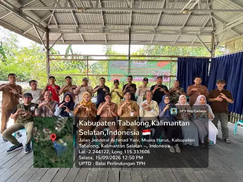UPTD Balai Perlindungan Tanaman Berikan Pelatihan OPT, Serahkan APD dan Praktik Perbanyakan PGPR kepada Poktan Ingin Subur
