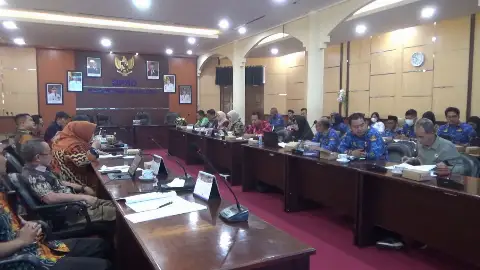 Perluas Akses Keadilan, DPRD Tabalong Bahas Raperda Bantuan Hukum