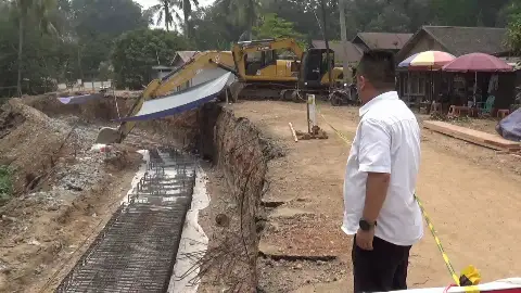 Cegah Longsor dan Kecelakaan, Retaining Wall Luk Bayur Dikebut